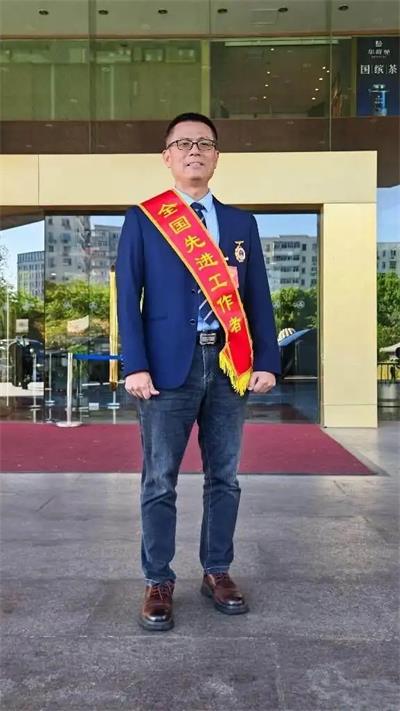 1.jpg 1.jpg